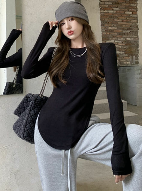 Autumn New 3 Colors Round Neck Long Sleeve Cotton T-Shirt4 Autumn New 3 Colors Round Neck Long Sleeve Cotton T-shirt 5