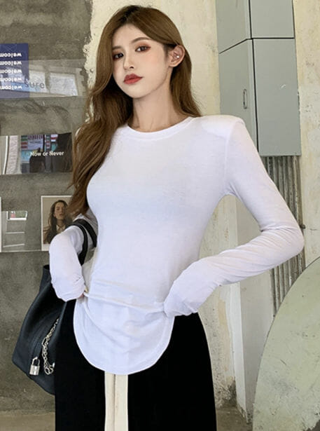 Autumn New 3 Colors Round Neck Long Sleeve Cotton T-Shirt5 Autumn New 3 Colors Round Neck Long Sleeve Cotton T-shirt 4