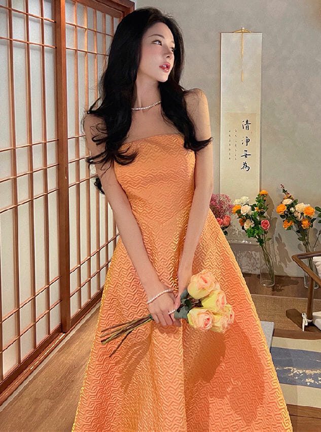 Brand Fashion Embossing High Waist Strapless A-Line Dress2 Brand Fashion Embossing High Waist Strapless A-line Dress 4