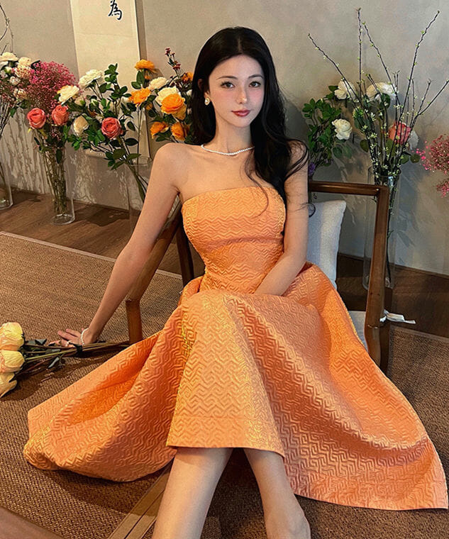 Brand Fashion Embossing High Waist Strapless A-Line Dress3 Brand Fashion Embossing High Waist Strapless A-line Dress 3