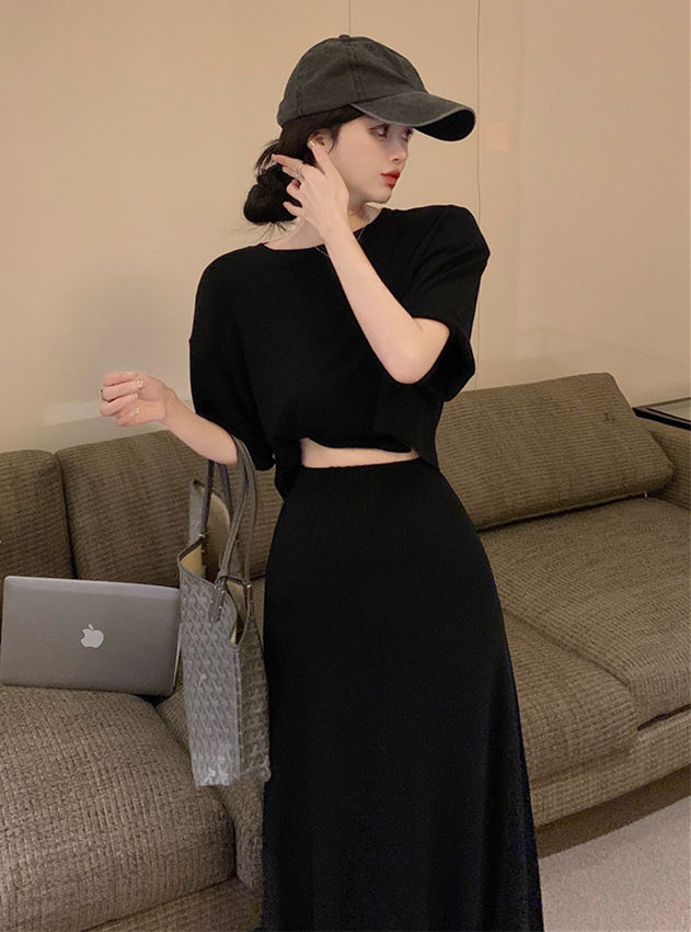 Casual Fashion 2 Colors Batwing T-Shirt With Fishtail Long Skirt1 Casual Fashion 2 Colors Batwing T-shirt with Fishtail Long Skirt 5