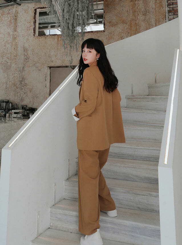 Casual Fashion 2 Colors Loosen Jacket With Wide-Leg Long Pants Casual Fashion 2 Colors Loosen Jacket with Wide-leg Long Pants 6