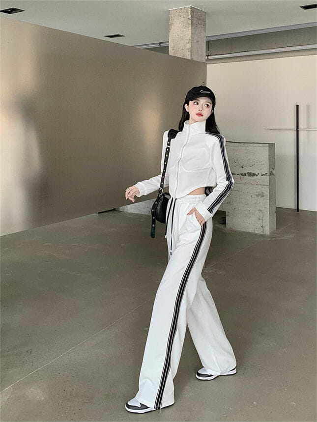 Casual Fashion 3 Colors Zipper Jacket With Stripes Long Pants3 Casual Fashion 3 Colors Zipper Jacket with Stripes Long Pants 5