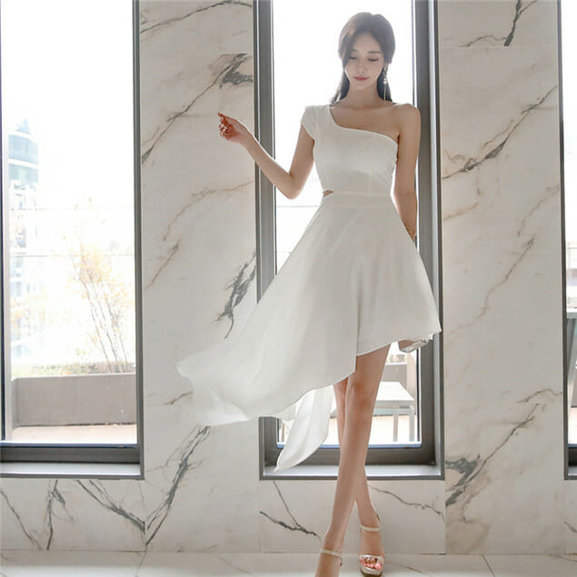 Charming Korea Off Shoulder Sloping A-Line Dress3 Charming Korea Off Shoulder Sloping A-line Dress 3