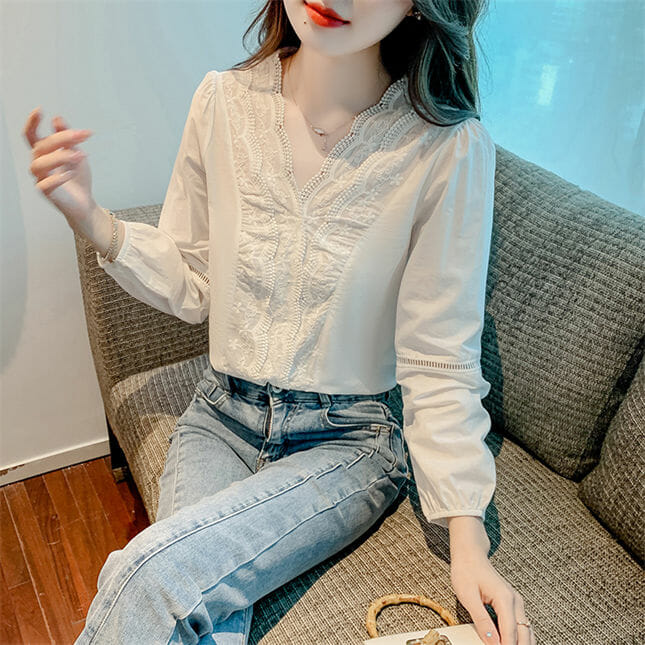 Charming Ol Lace Flowers V-Neck Splicing Puff Sleeve Blouse2 Charming OL Lace Flowers V-neck Splicing Puff Sleeve Blouse 4