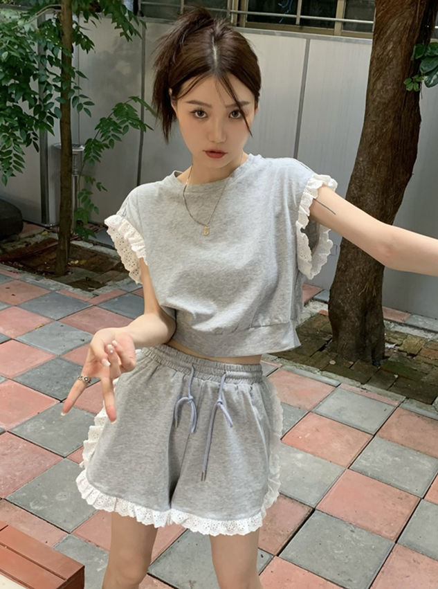 Fashion Korea 2 Colors Lace Splicing Tank Cotton Short Suits3 Fashion Korea 2 Colors Lace Splicing Tank Cotton Short Suits 5