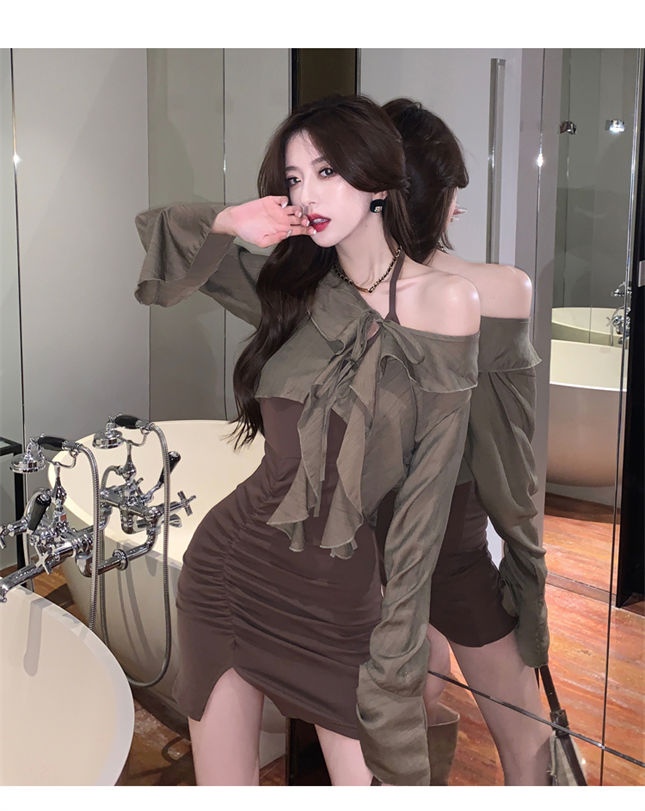 Flouncing Flare Sleeve Blouse With Straps Pleated Skinny Dress4 Flouncing Flare Sleeve Blouse with Straps Pleated Skinny Dress 3