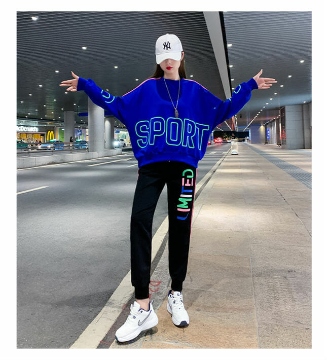 Free Fashion 2 Colors Batwing Hoodies With Letters Sport Pants2 Free Fashion 2 Colors Batwing Hoodies with Letters Sport Pants 5