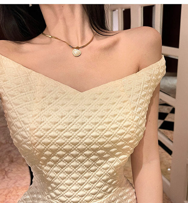 Grace Women Boat Neck High Waist Embossing A-Line Dress Grace Women Boat Neck High Waist Embossing A-line Dress 6