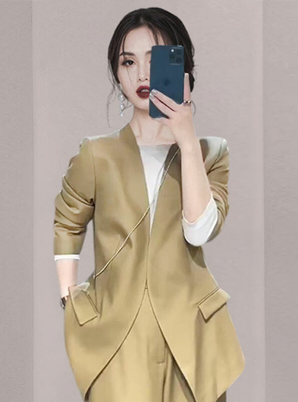Handsome Lady Loosen Jacket With Wide-Leg Long Pants2 Handsome Lady Loosen Jacket with Wide-leg Long Pants 3