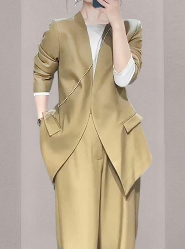 Handsome Lady Loosen Jacket With Wide-Leg Long Pants3 Handsome Lady Loosen Jacket with Wide-leg Long Pants 2