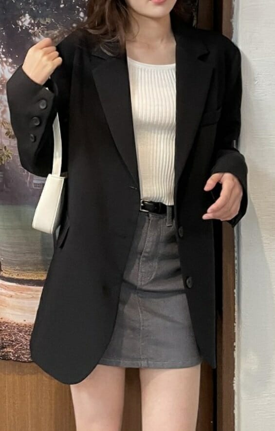 Kpop Fashion: 20+ Hottest Kpop Clothes And Idol Outfits 26 Kpop Fashion: 20+ Hottest Kpop Clothes and Idol Outfits 24