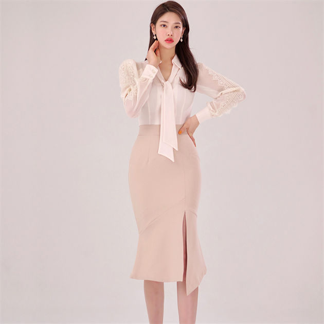 Korea Ol Fashion Lace Sleeve Blouse With Split Midi Skirt3 Korea OL Fashion Lace Sleeve Blouse with Split Midi Skirt 3