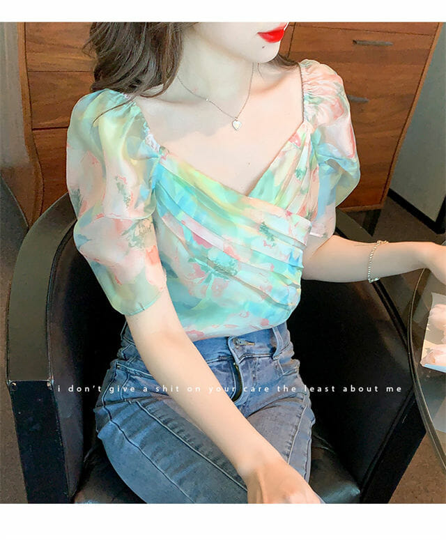Korea Pleated V-Neck Flowers Puff Sleeve Blouse2 Korea Pleated V-neck Flowers Puff Sleeve Blouse 4