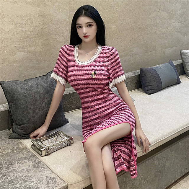 Korea Round Neck Stripes Slim Knitting Dress2 Korea Round Neck Stripes Slim Knitting Dress 4