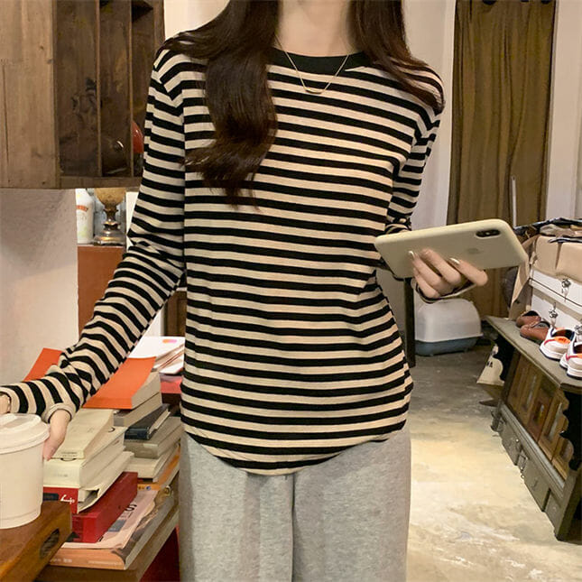 Korea Spring 3 Colors Round Neck Stripes Cotton T-Shirt3 Korea Spring 3 Colors Round Neck Stripes Cotton T-shirt 4