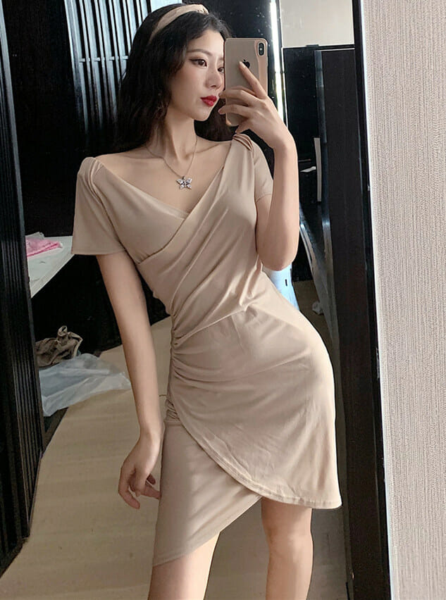 Korea V-Neck Pleated Bodycon Dress5 Korea V-neck Pleated Bodycon Dress 1