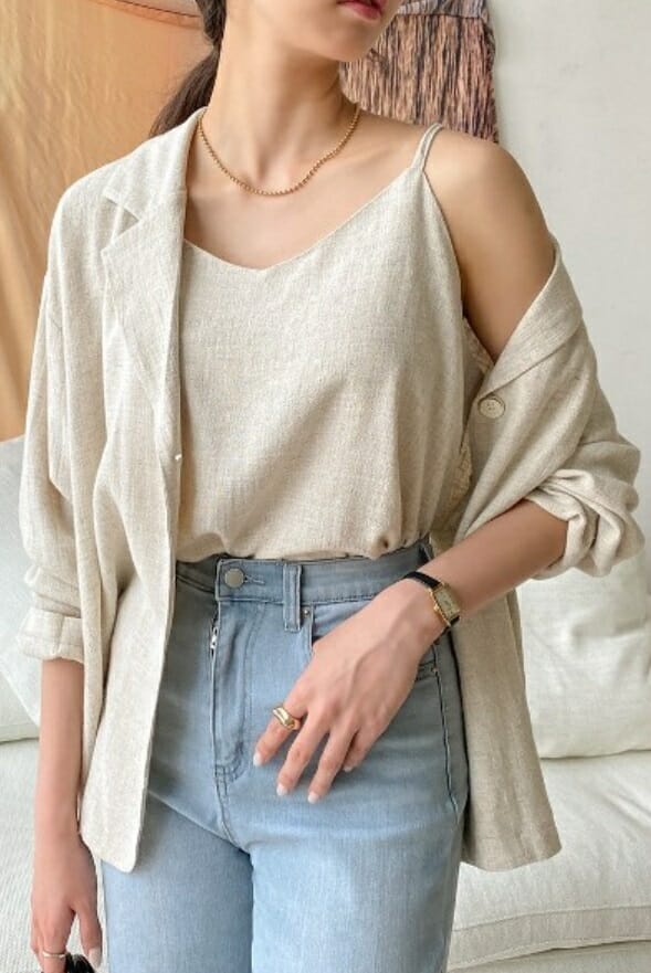 Kpop Fashion: 20+ Hottest Kpop Clothes And Idol Outfits 48 Kpop Fashion: 20+ Hottest Kpop Clothes and Idol Outfits 46