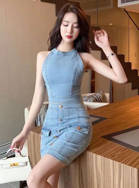 Modern Lady Off Shoulder Single-breasted Denim Dress Set