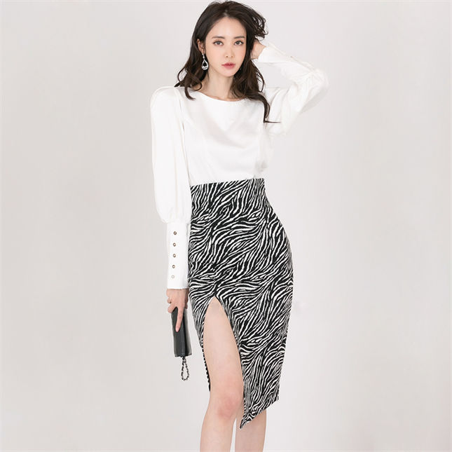 Modern Lady Puff Sleeve Blouse With Zebra Stripes Midi Skirt5 Modern Lady Puff Sleeve Blouse with Zebra Stripes Midi Skirt 2