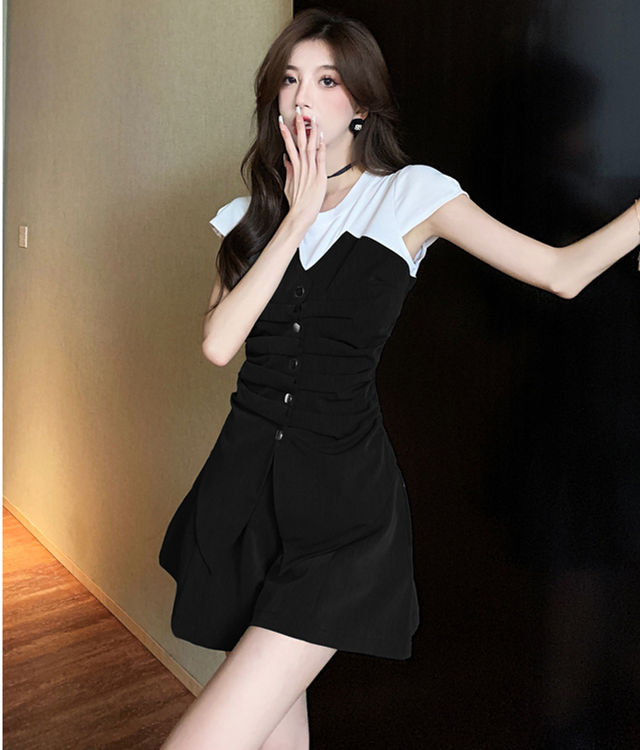 Modern New 2 Colors Block Pleated Tops With Wide-Leg Shorts2 Modern New 2 Colors Block Pleated Tops with Wide-leg Shorts 5