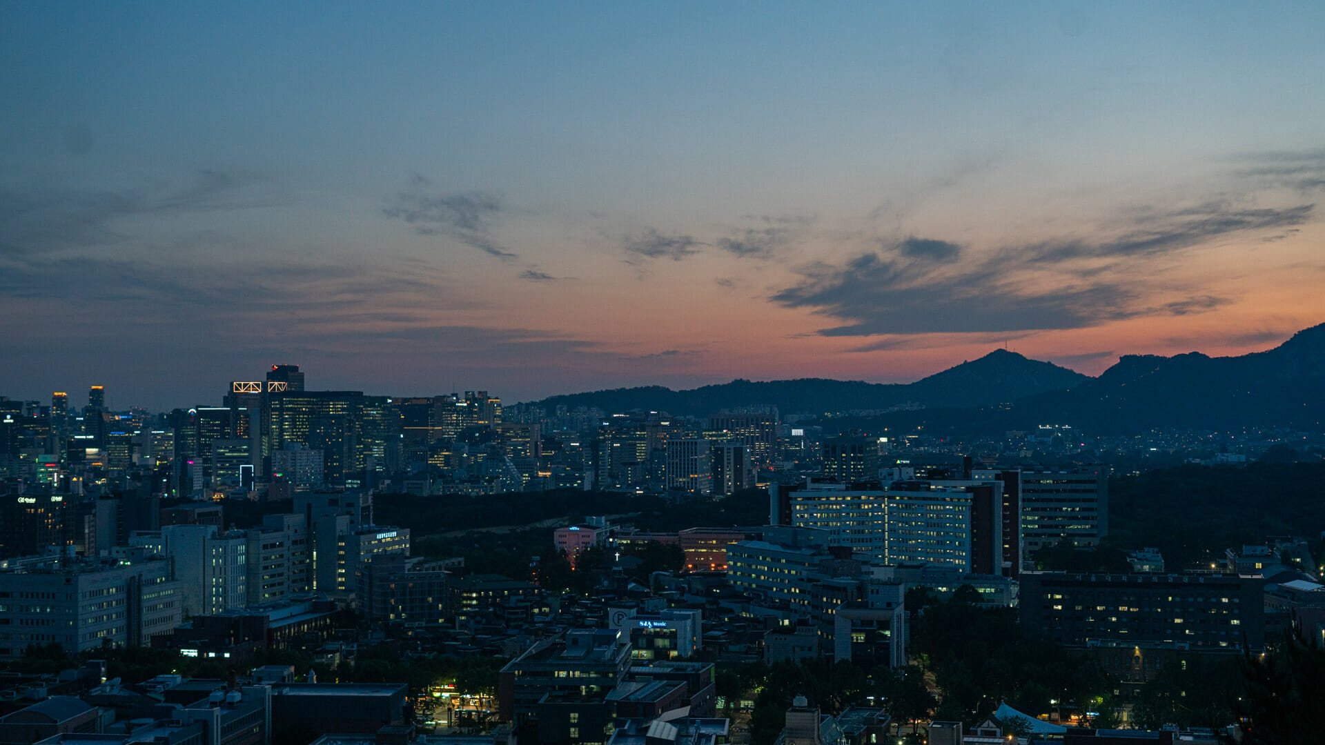 What To Expect Living In Seoul 29 Naksan Sunset