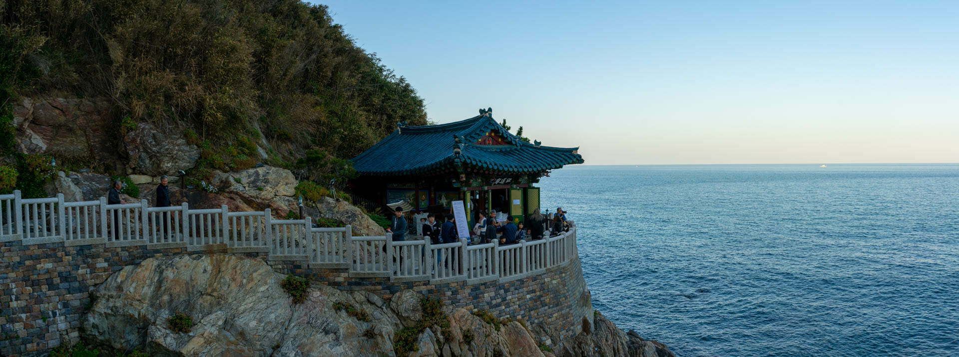 Seoraksan &Amp; Naksansa - The Most Beautiful Day-Trip From Seoul? 6 Seoraksan & Naksansa - The Most Beautiful Day-trip from Seoul? 5