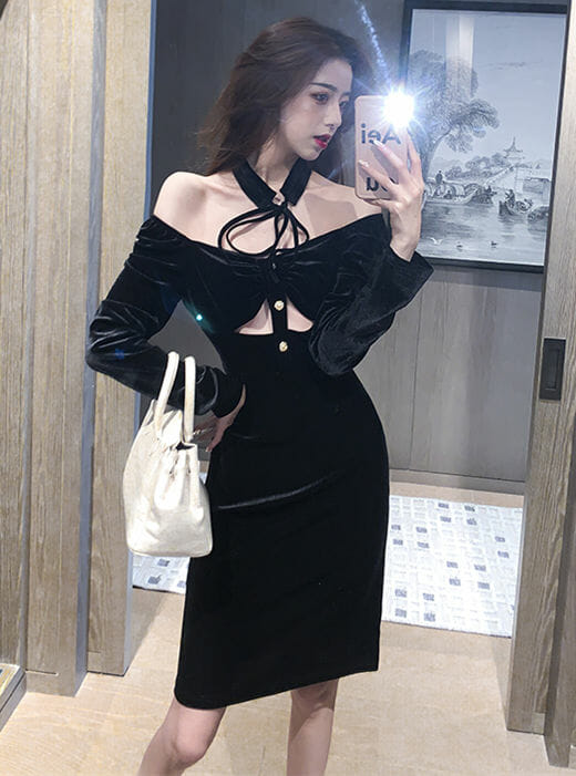 Retro Boat Neck Hollow Out Velvet Slim Dress3 Retro Boat Neck Hollow Out Velvet Slim Dress 3