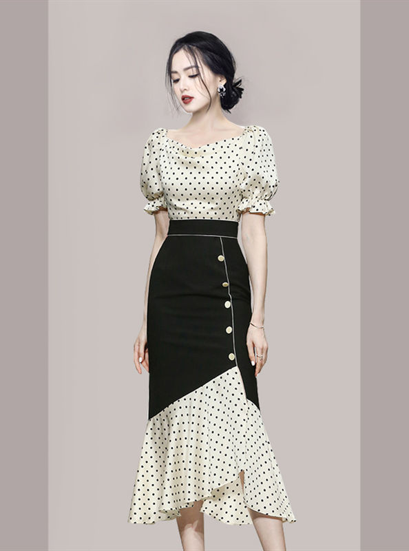Retro Korea High Waist Dots Fishtail Puff Sleeve Dress Set4 Retro Korea High Waist Dots Fishtail Puff Sleeve Dress Set 2