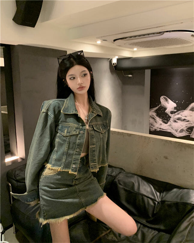 Retro Street Fashion Faded Denim Short Jacket With Skirt2 Retro Street Fashion Faded Denim Short Jacket with Skirt 3