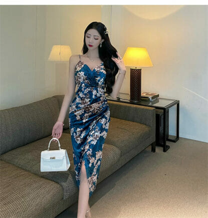 Retro V-neck Flowers Straps Split Velvet Dress • Seoulinspired