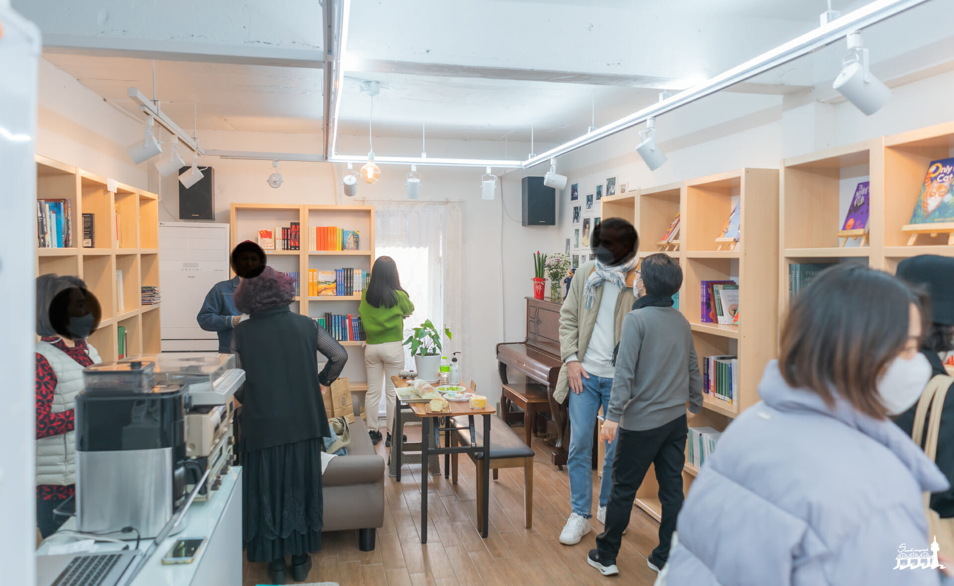 Sehwa'S English Bookstore In Seoul, Secondhand Books &Amp; New! 10 Sehwa's English Bookstore in Seoul, Secondhand Books & New! 9