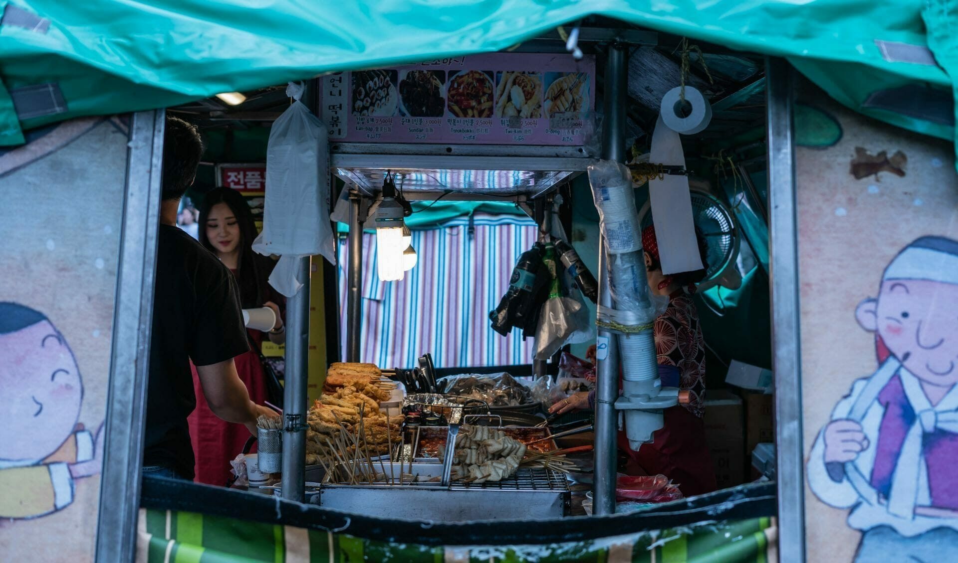 35 Photos That Will Make You Want To Visit Korea 22 Seoul Street Vendor