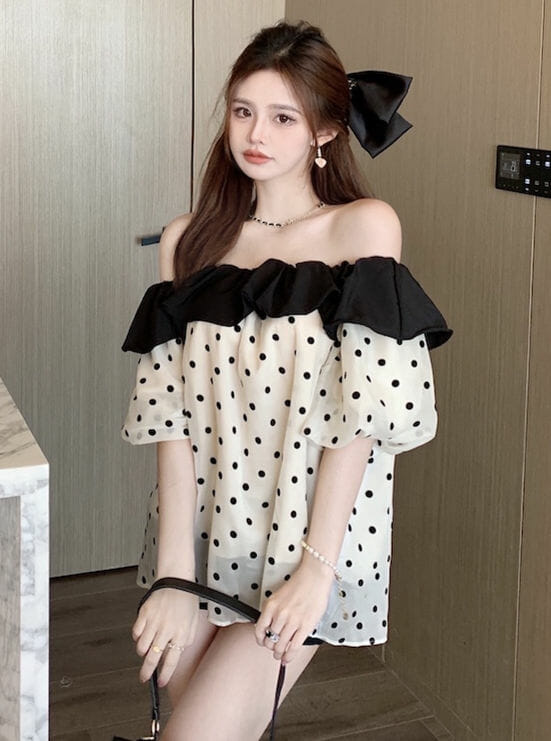 Stylish 2 Colors Boat Neck Dots Loosen Blouse4 Stylish 2 Colors Boat Neck Dots Loosen Blouse 3